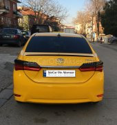 Toyota Corolla 2013-2018 Sedan Bagaj Üstü Spoiler Piano Black - 2