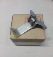 Mazda B2500 Torpido Saklama Kapağı Kilit Karşılık Demiri 1998-2006 - 2