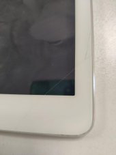 Apple iPad Air A1474 16 Gb Gümüş MD788TU/A DEFORMELİ - 2