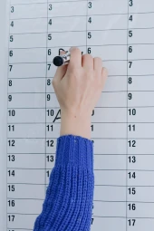 Yıllık Takvim - Yapışkansız Tutunan Akıllı Kağıt & Silgili Tahta Kalemi - 3