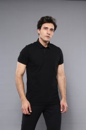 Polo Yaka Düz Siyah T-shirt  Wessi - 1