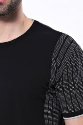 Bisiklet Yaka Kenarları Desenli Siyah Örme T-shirt  Wessi - 3