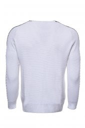 Beyaz Omuz Detaylı Bisiklet Yaka Triko - 2