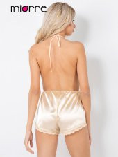 Sırt ve Göğüs Dekolteli Saten Şortlu Tulum thumbnail 4