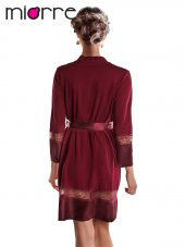 Kol ve Etek Ucu Saten Dantel Detaylı Pamuklu Penye Sabahlık thumbnail 4