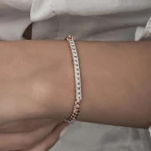 Sıra Baget Taşlı Gurmet Zincirli Rose Kaplama 925 Gümüş Kadın Bileklik - 4