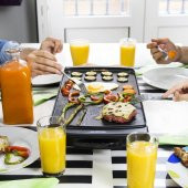Cecotec Plancha electric Black & Water 2500, yapışmaz Kaplama, Tepsi yağ toplar, - 1