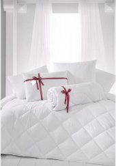 Çift Kişilik  Antialerjik Lüx Silikon Yorgan Ve  2 Adet Yastık HEDİYELİ  800Gr Pamuklu50X70CM  beyaz - 1