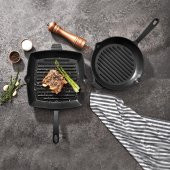 Korkmaz A2848-1 Casta Grill Kare Tava 30x30 Kırmızı - 2