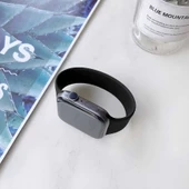 Apple Watch 44mm KRD-31 Medium Silikon Kordon thumbnail 4