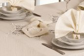 Finezza Ahsen Güpürlü Keten Kumaş Krem Sofra Takımı 8 kş. 160x230 17 Prç - 1275 - 5