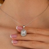 Gümüş Pazarım Elmas Montür Dikdörtgen Taşlı Gümüş Kolye - 1