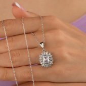 Gümüş Pazarım Elmas Montür Dikdörtgen Taşlı Gümüş Kolye - 2