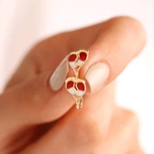 Altın Çocuk Küpesi Ayak İzi Mineli thumbnail 1