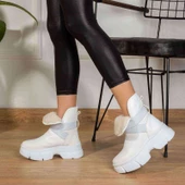 İçi Kürklü Beyaz Deri  Kadın Bot - Lucca thumbnail 1