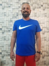 Nike Sportswear Klasik Swoosh Tişört - 4