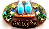 Mavi Kuşlu Çiçekli Welcome Yazılı Kapı Süsü thumbnail 2