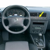 VW Golf 4 1998-2004 Kırmızı Üçgen Dörtlü Flaşör Düğmesi 1J0953235J - 1