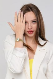 Minimal Kare Altın Kasa Gümüş Kadran Kadın Kol Saati thumbnail 5