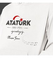Kişiye Özel Atatürk ve Bayrak Baskılı Kapşonlu Beyaz Unisex Sweatshirt HK2293 - 2