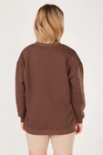 Kadın Sıfır Yaka Oversize Sweatshirt Kahverengi - 6