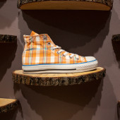 Converse Turuncu Desenli Spor Ayakkabı - 1