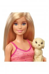 Barbie Ve Köpekleri Banyo Keyfinde - 2