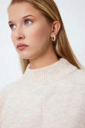 Gold Renk Halka Model Taşlı Gümüş Küpe - 6