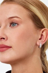 Beyaz Renk Yuvarlak Taşlı Model Gümüş Küpe - 11