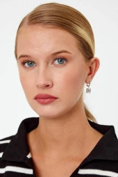 Kare Model Beyaz Taşlı Gümüş Küpe - 2