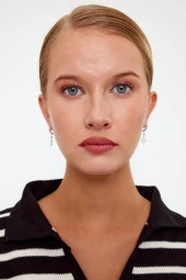 Yonca Model Gümüş Küpe - 9