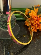 Aksesuar Çarşısı Çelik Pembe Mineli Vida Ve Zirkon Taş Tasarımlı Kelepçe Bileklik thumbnail 3