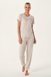 Kalpli Paça Manşetli Pijama Takımı thumbnail 2