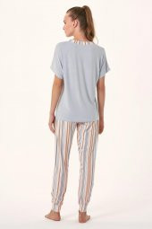 Balık Sırtı Çizgili İkili Pijama Takımı thumbnail 1