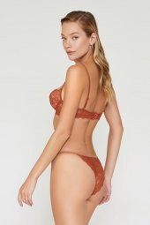 Dantelli Kırmızı Sütyen Takımı thumbnail 1