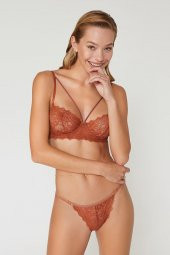 Dantelli Kırmızı Sütyen Takımı thumbnail 4