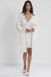 Saten Dantelli Gecelik & Sabahlık Takım thumbnail 2