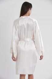 Saten Dantelli Gecelik & Sabahlık Takım thumbnail 4