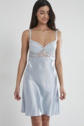 Saten Dantelli Gecelik & Sabahlık Takım thumbnail 4