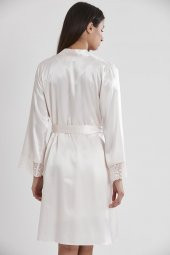 Saten Dantelli Gecelik & Sabahlık Takım thumbnail 3