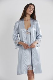 Saten Dantelli Gecelik & Sabahlık Takım thumbnail 3