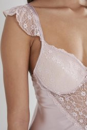 Saten Dantelli Gecelik & Sabahlık Takım thumbnail 5