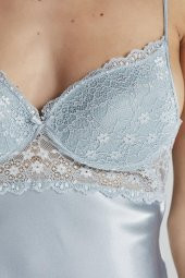 Saten Dantelli Gecelik & Sabahlık Takım thumbnail 5