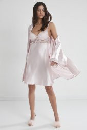 Saten Dantelli Gecelik & Sabahlık Takım thumbnail 1