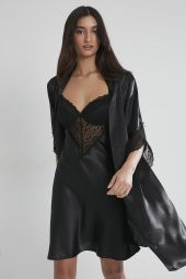 Saten Dantelli Gecelik & Sabahlık Takım thumbnail 2