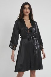 Saten Dantelli Gecelik & Sabahlık Takım thumbnail 3