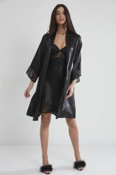 Saten Dantelli Gecelik & Sabahlık Takım thumbnail 1