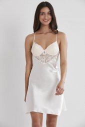 Saten Dantelli Gecelik & Sabahlık Takım thumbnail 5