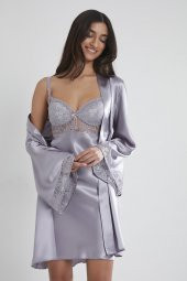 Saten Dantelli Gecelik & Sabahlık Takım thumbnail 3