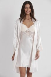 Saten Dantelli Gecelik & Sabahlık Takım thumbnail 3